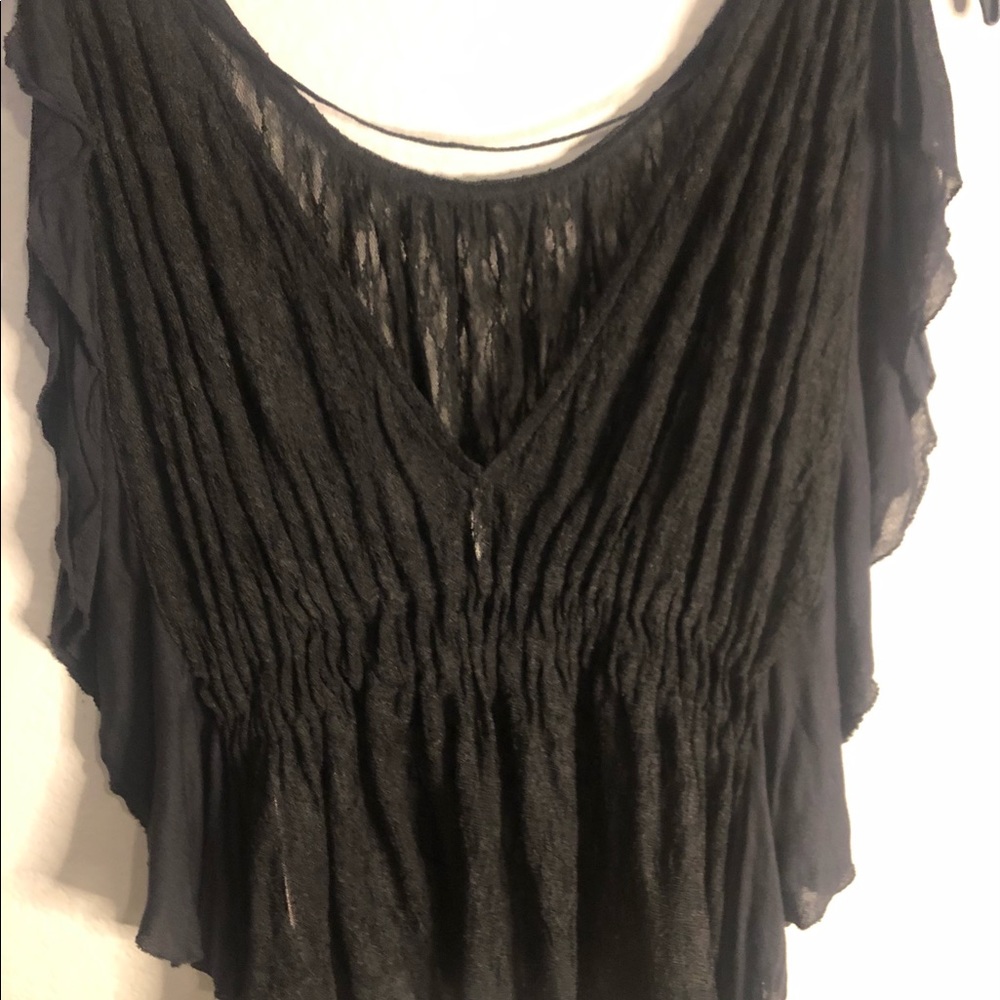 XS free people lace top. - Picture 5 of 9